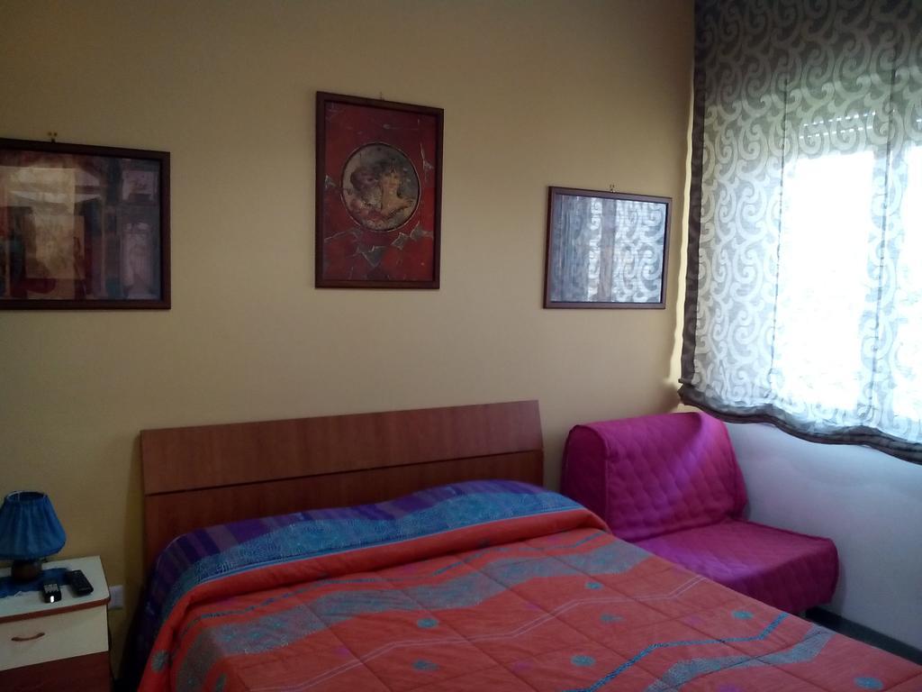 Domus Felix Bed & Breakfast Ercolano Phòng bức ảnh