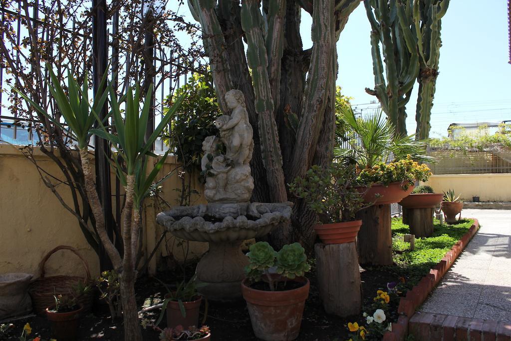 Domus Felix Bed & Breakfast Ercolano Ngoại thất bức ảnh